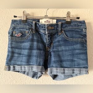 Hollister Rolled Cuff Blue Jean Booty Short Shorts Five Pocket Size 00/23
